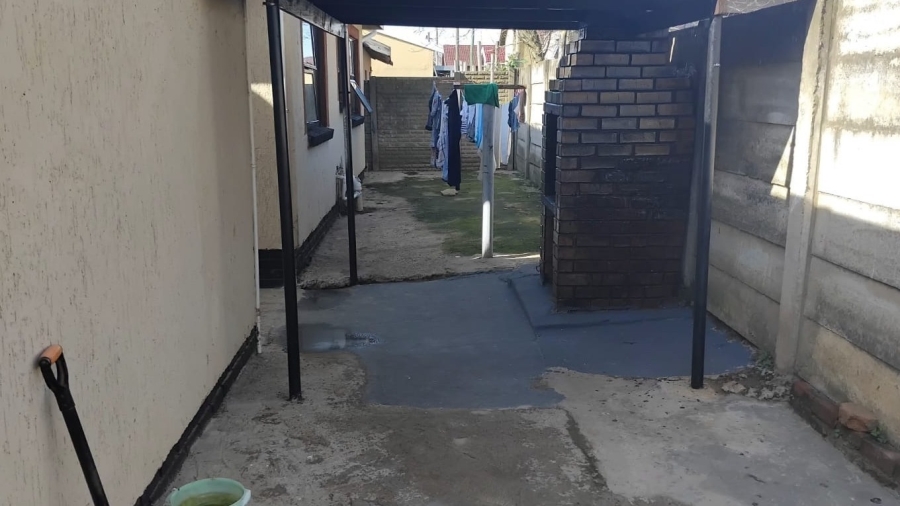 3 Bedroom Property for Sale in Bisho Gardens Eastern Cape